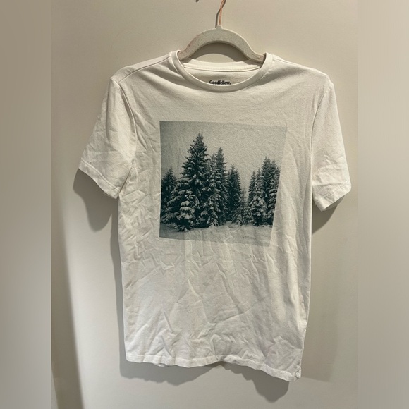 Men’s Goodfellow Pine Tree Graphic Tee - Picture 2 of 5